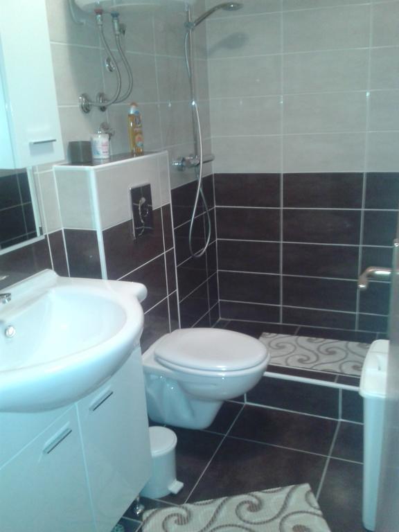 Apartman Miro 챠브타트 객실 사진
