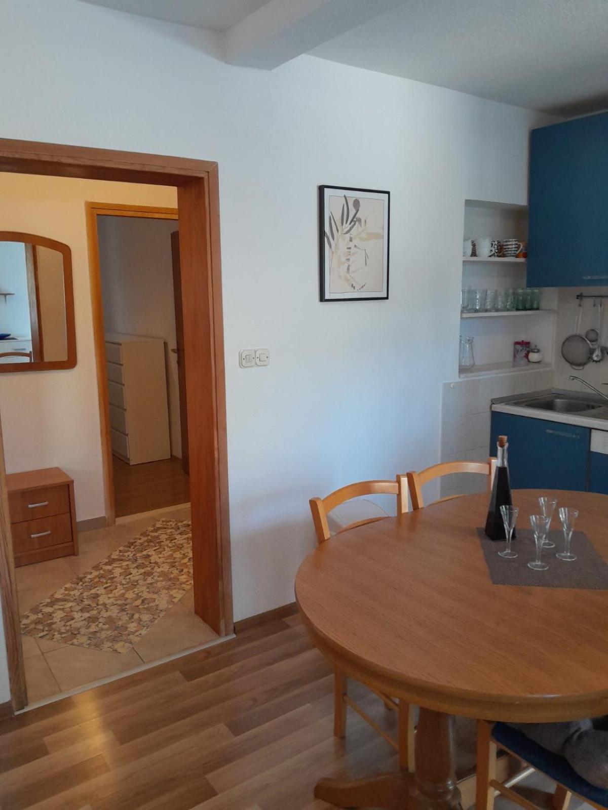 Apartman Miro 챠브타트 외부 사진